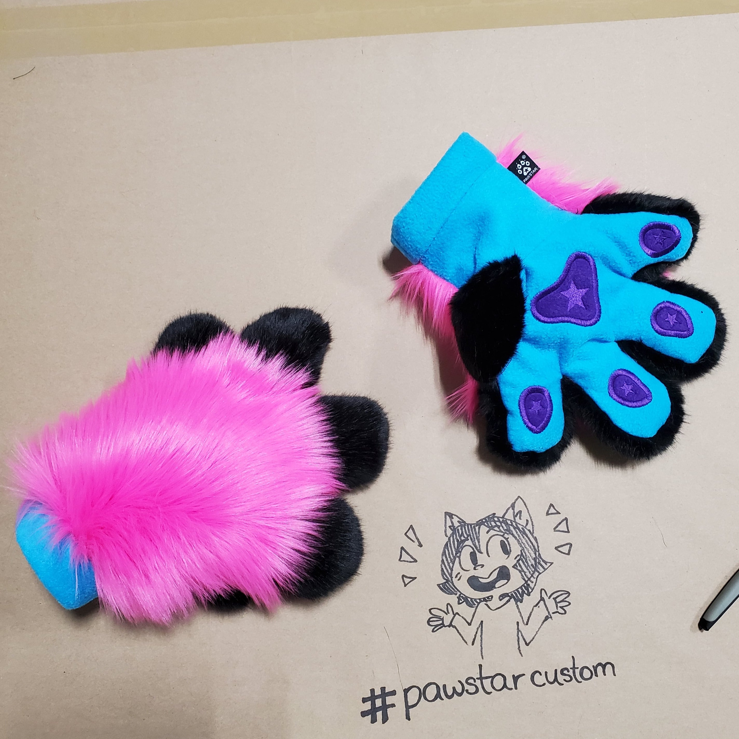 ★ CUSTOM - PawMitts - Pawstar Pawstar PawMitts cosplay, costume, custom, furry, fursuit, hand paws, paw