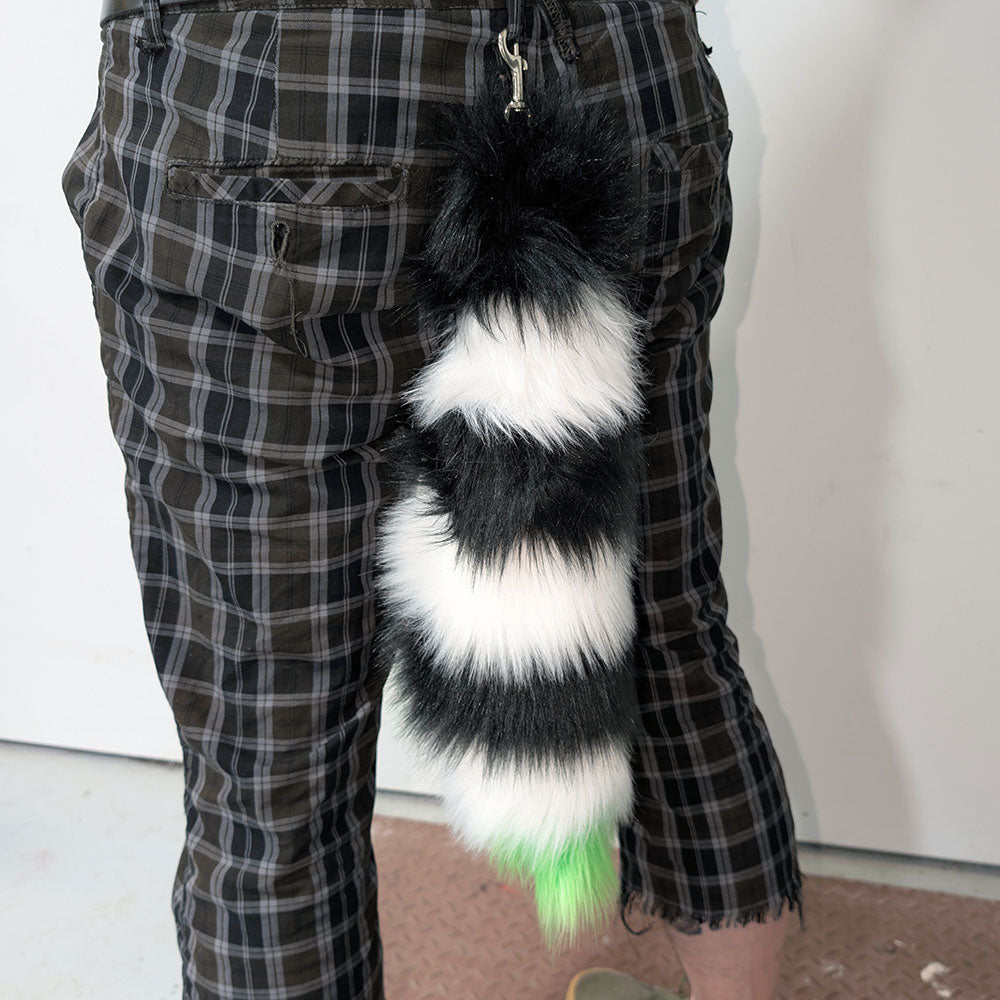 Chibi Creepy Canine Tail