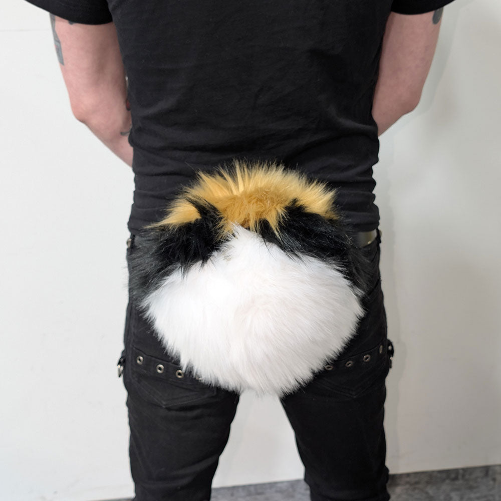 Color-Swap Mega Bunny Tail