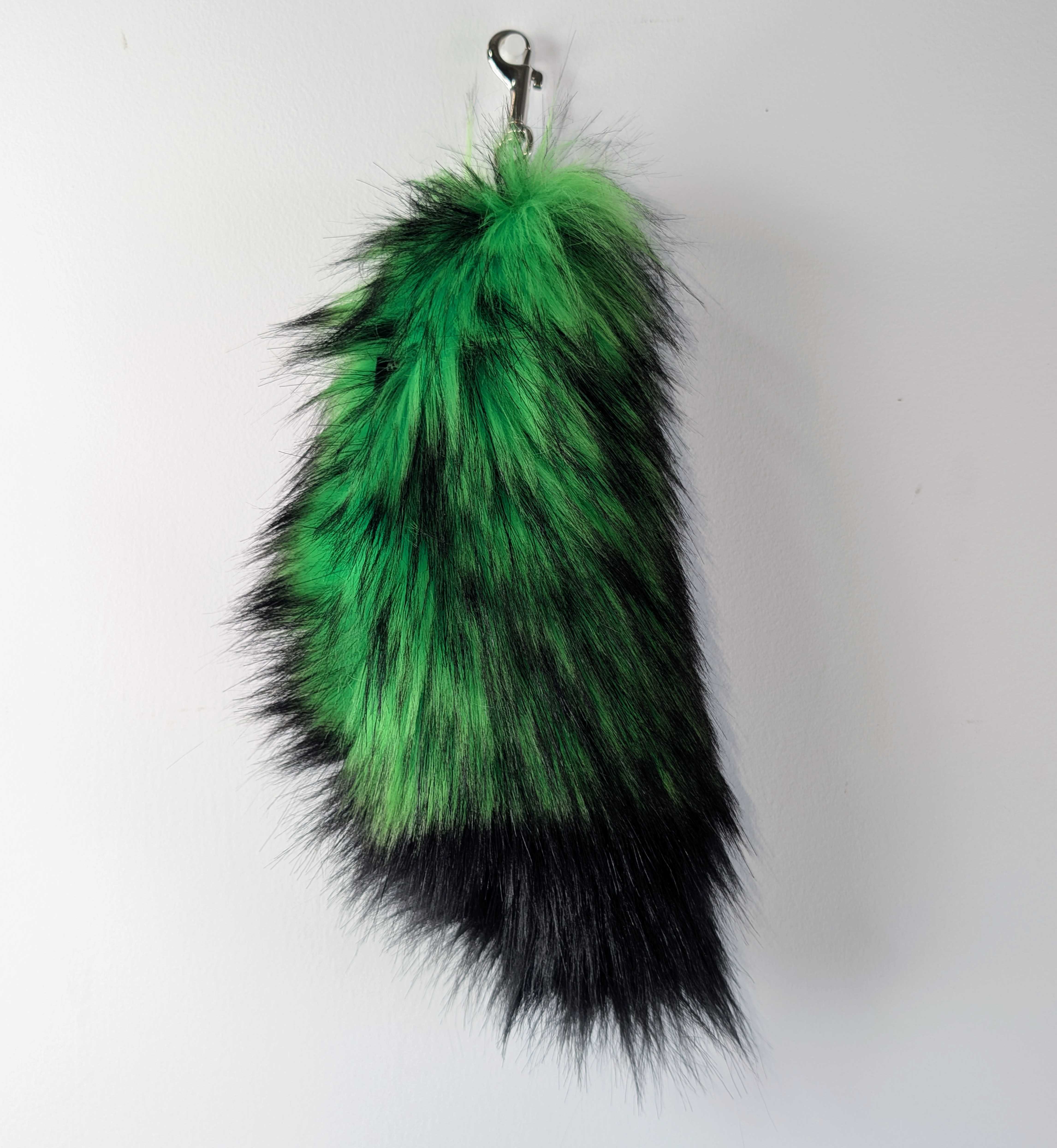 Color-Swap Keychain Fox Tail – Pawstar